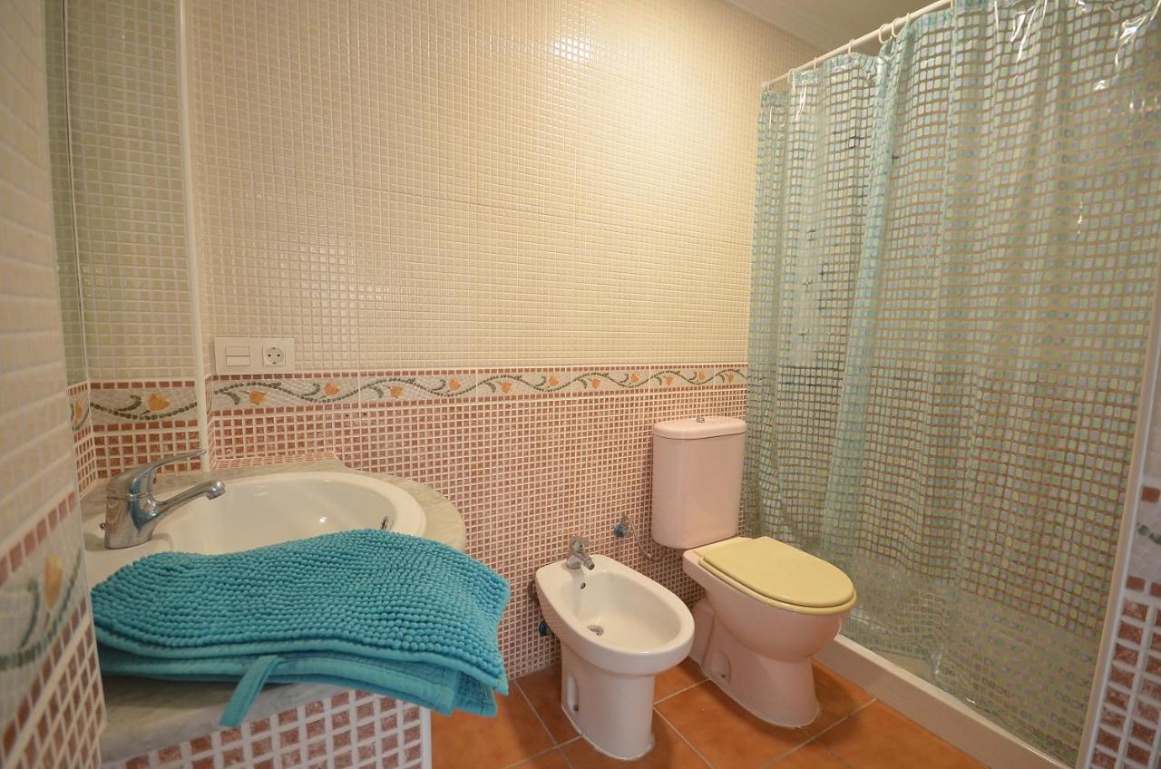 Agradable Adosado Con Piscina, Duchas Hidromasaje Villa Torrevieja Kültér fotó